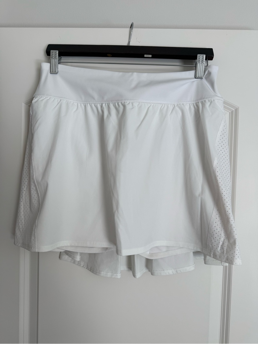 SPANX White Athletic Skort with Perforated Side Panels